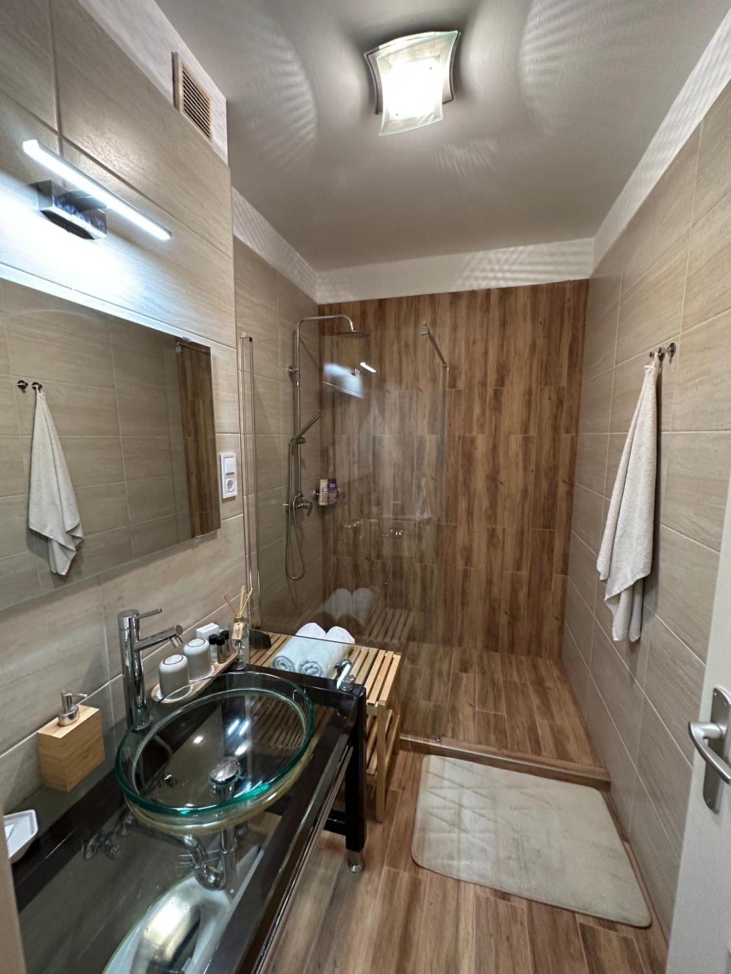 Centroom Apartment บูดาเปสต์ ภายนอก รูปภาพ